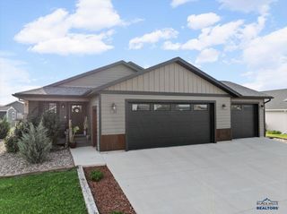 3749 BEARTOOTH LOOP, Spearfish, SD 57783