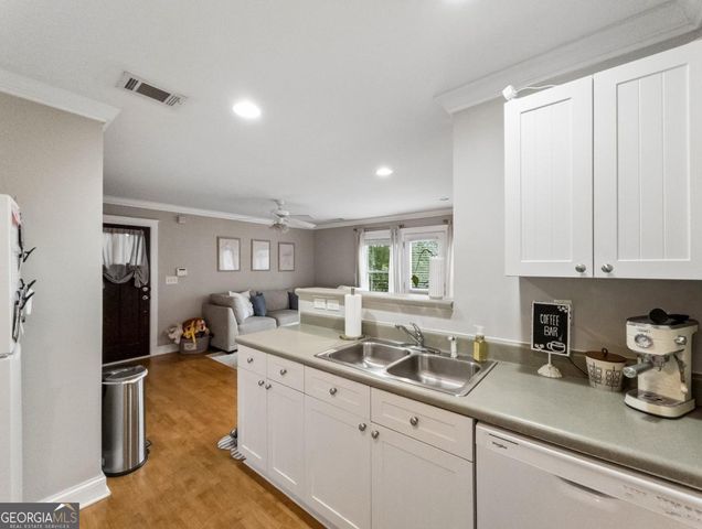 490 Barnett Shoals Road 526, Athens, GA 30605