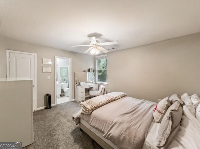 490 Barnett Shoals Road 526, Athens, GA 30605