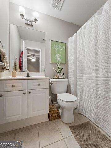 490 Barnett Shoals Road 526, Athens, GA 30605