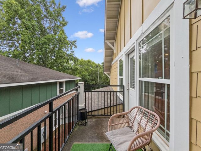 490 Barnett Shoals Road 526, Athens, GA 30605