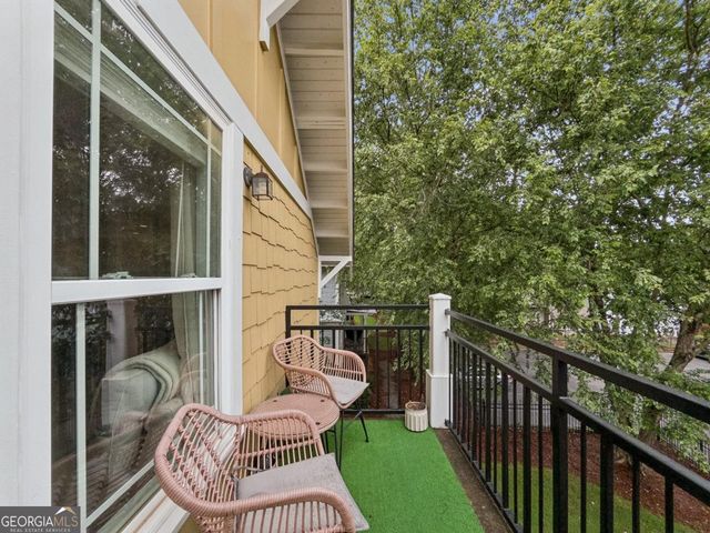 490 Barnett Shoals Road 526, Athens, GA 30605