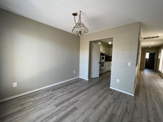 1902 Three Stars Road, Edmond, OK 73034