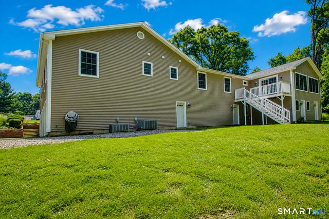 325 Manley Heights Road, Orange, CT 06477