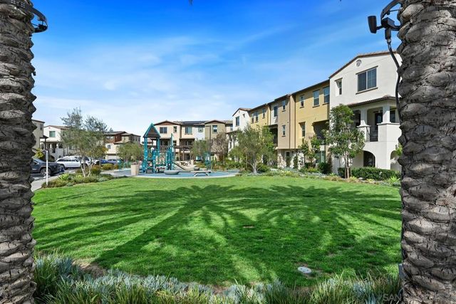 1515 Fig Tree Way, Oceanside, CA 92056