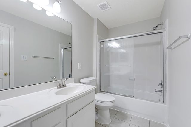 22 English Lavender Place, The Woodlands, TX 77382