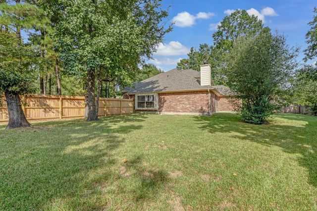 22 English Lavender Place, The Woodlands, TX 77382