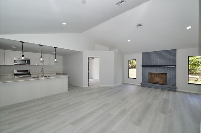 119 RIDGECREST DRIVE, Eustis, FL 32726