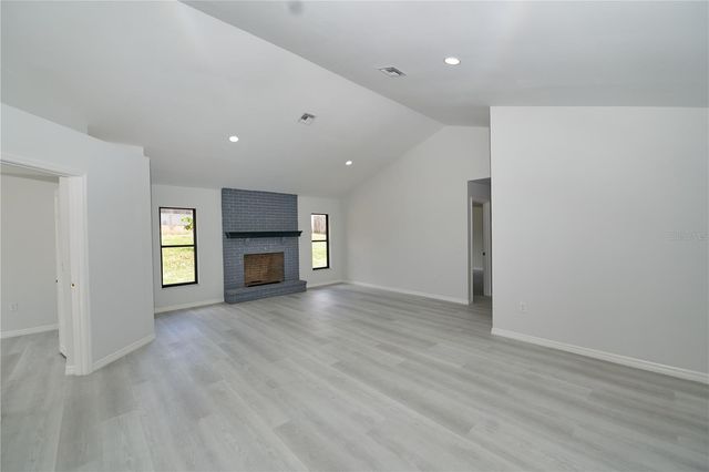 119 RIDGECREST DRIVE, Eustis, FL 32726