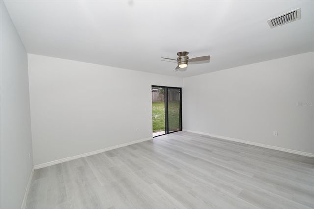 119 RIDGECREST DRIVE, Eustis, FL 32726