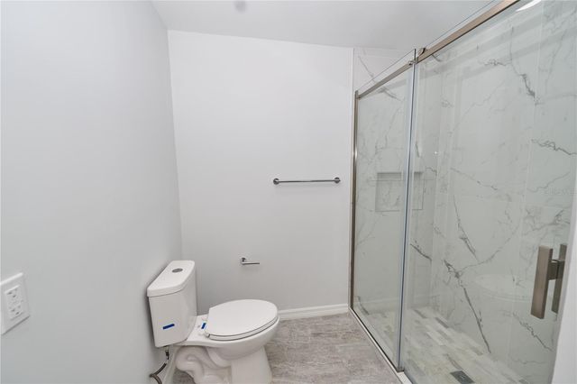 119 RIDGECREST DRIVE, Eustis, FL 32726