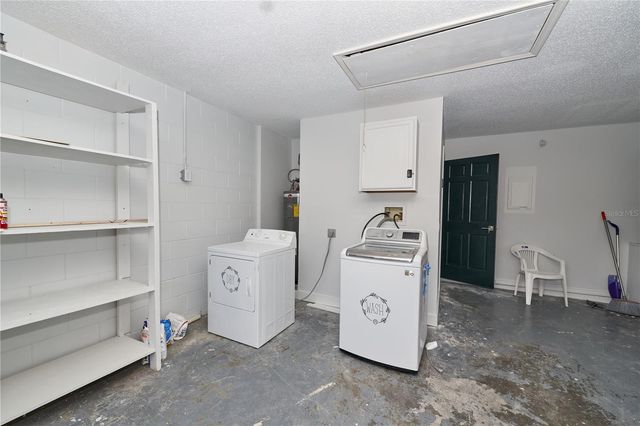 119 RIDGECREST DRIVE, Eustis, FL 32726