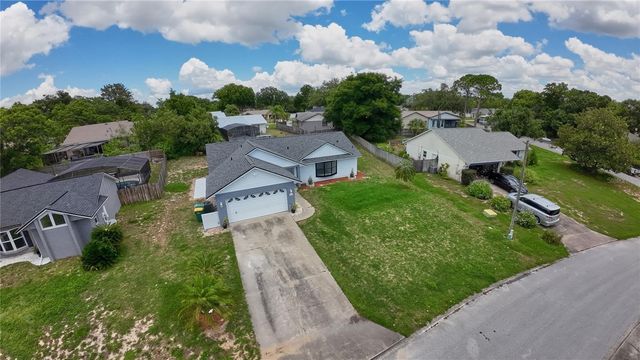 119 RIDGECREST DRIVE, Eustis, FL 32726