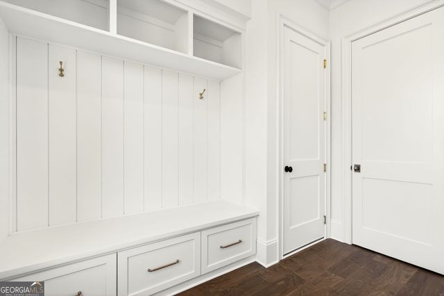 102 King Street, Roswell, GA 30075