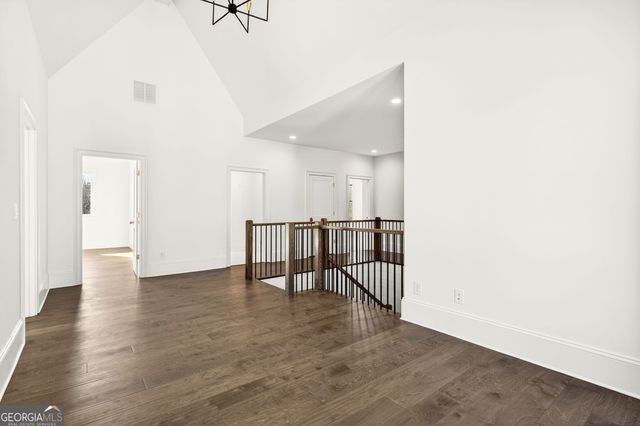 102 King Street, Roswell, GA 30075