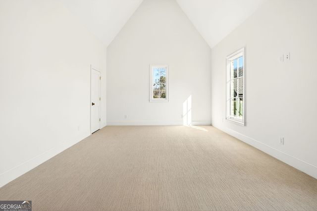 102 King Street, Roswell, GA 30075