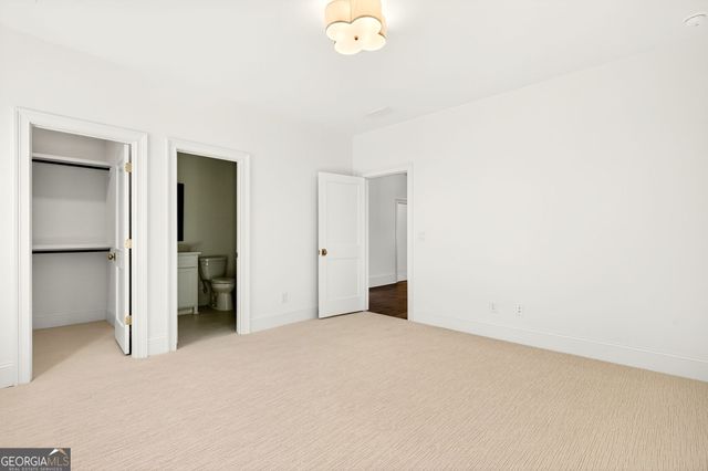 102 King Street, Roswell, GA 30075