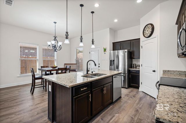 583 Crackwillow Avenue, Fairhope, AL 36532