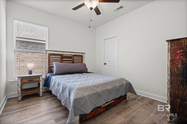 583 Crackwillow Avenue, Fairhope, AL 36532