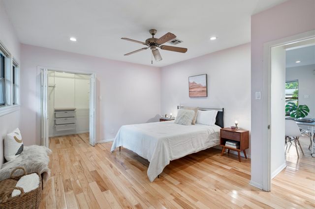 2116 Glendale PL, Austin, TX 78704