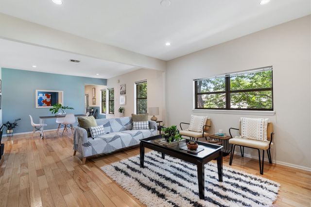 2116 Glendale PL, Austin, TX 78704