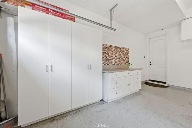7608 Ani Way, North Hollywood, CA 91605