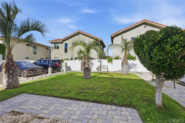 7608 Ani Way, North Hollywood, CA 91605
