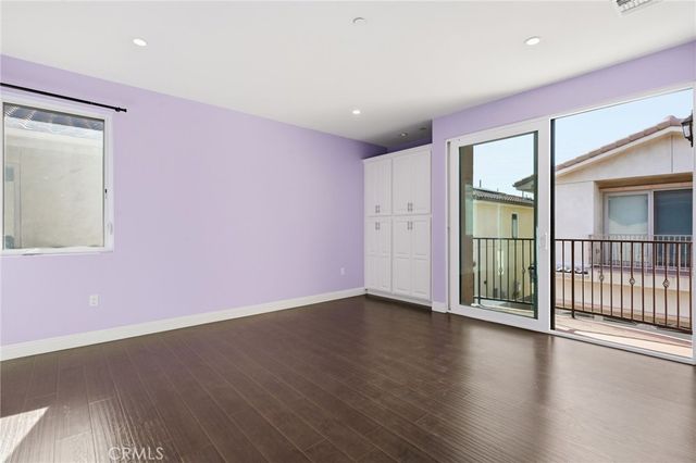 7608 Ani Way, North Hollywood, CA 91605