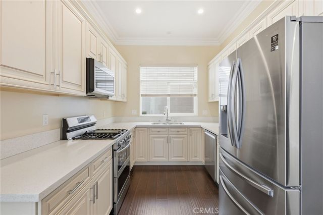 7608 Ani Way, North Hollywood, CA 91605