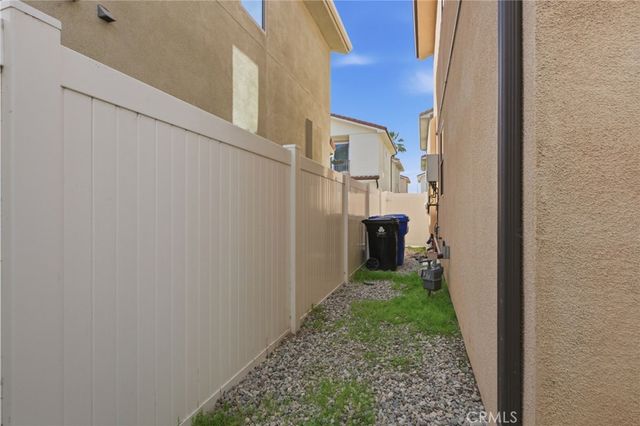 7608 Ani Way, North Hollywood, CA 91605