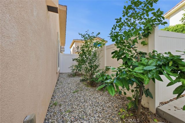 7608 Ani Way, North Hollywood, CA 91605