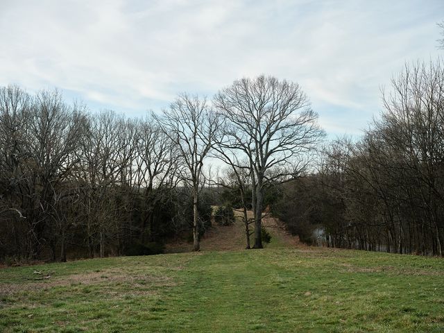 1462 Old Highway 99, Columbia, TN 38401