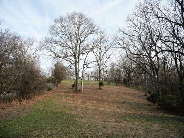 1462 Old Highway 99, Columbia, TN 38401