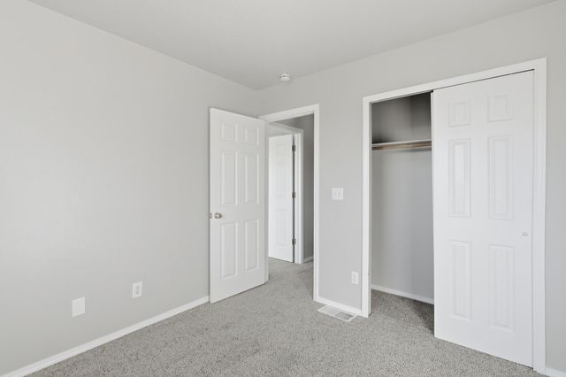 11 Alamosa Loop, Los Lunas, NM 87031