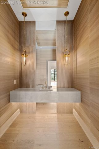 4554 Pinnacle Boulevard, Oakland Charter Township, MI 48306