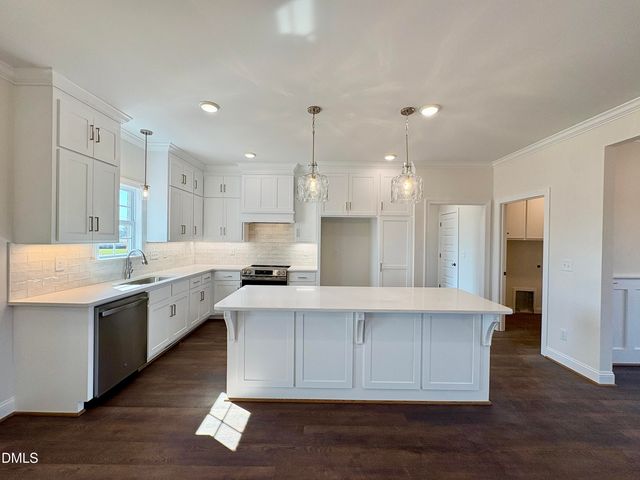 7515 Sweetwater Drive, Nashville, NC 27856