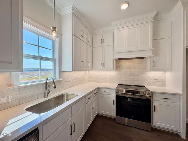 7515 Sweetwater Drive, Nashville, NC 27856