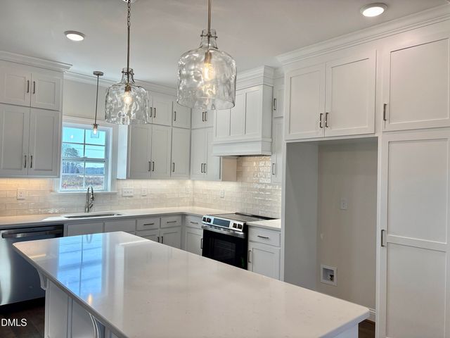 7515 Sweetwater Drive, Nashville, NC 27856