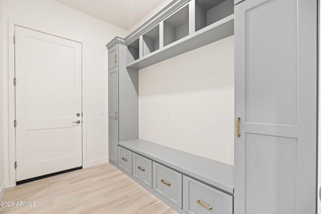 9248 W LIMESTONE MOUNTAIN Drive, Casa Grande, AZ 85194