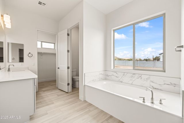 9248 W LIMESTONE MOUNTAIN Drive, Casa Grande, AZ 85194