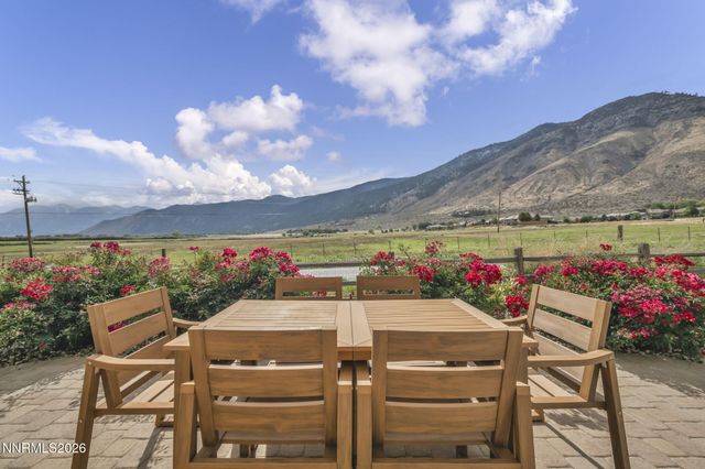 457 Egret Court, Genoa, NV 89411