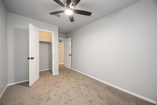 719 Crestwood Lane, Missouri City, TX 77489