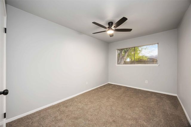 719 Crestwood Lane, Missouri City, TX 77489