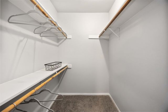 719 Crestwood Lane, Missouri City, TX 77489