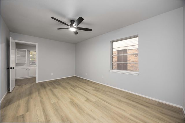 719 Crestwood Lane, Missouri City, TX 77489