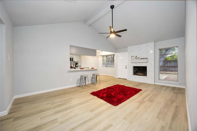 719 Crestwood Lane, Missouri City, TX 77489