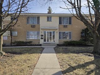 8239 W Oklahoma AVENUE, Milwaukee, WI 53219