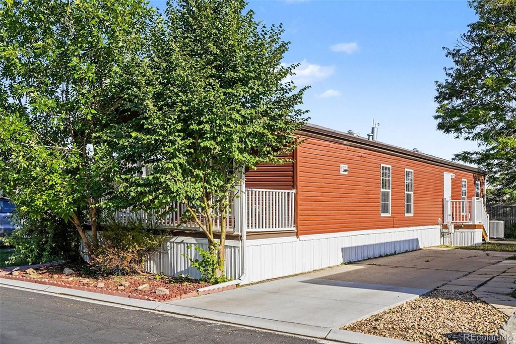 860 W 132nd Avenue, Denver, CO 80234