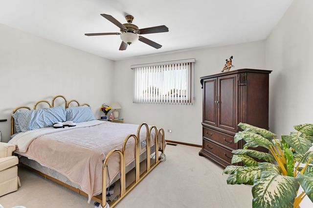 433 Wheatfield Road, Matteson, IL 60443