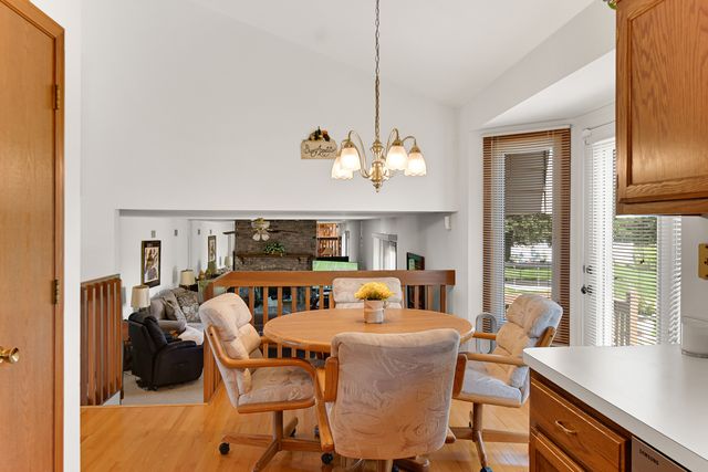 433 Wheatfield Road, Matteson, IL 60443